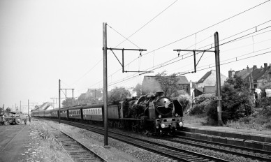 Waterloo - BD-4542.jpg
